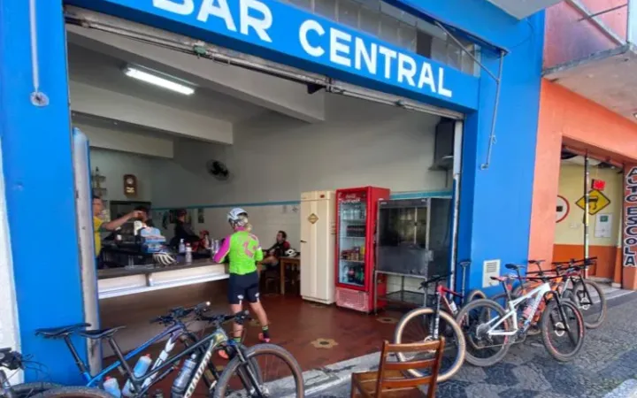 Bar Central